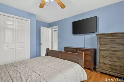 682 Milford Point Road, Milford, CT 06460 - Photo 16
