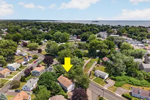 682 Milford Point Rd, Milford, CT 06460 - Photo 32