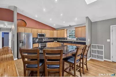 682 Milford Point Road, Milford, CT 06460 - Photo 8