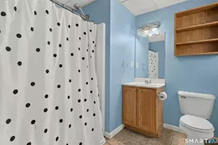 682 Milford Point Rd, Milford, CT 06460 - Photo 24