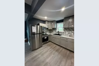 76 Columbus Avenue, Meriden, CT 06451 - Photo 8