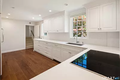 30 Inwood Road, Darien, CT 06820 - Photo 6