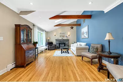 10 Westwood Road, Trumbull, CT 06611 - Photo 4