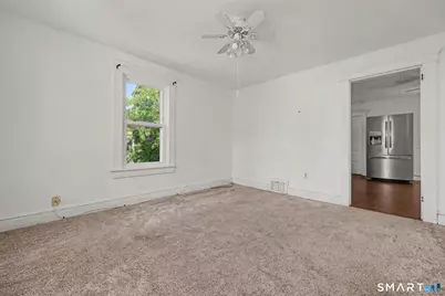 26 Victor Street, Danbury, CT 06810 - Photo 4