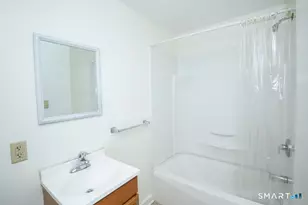 73 Evansville Ave, Meriden, CT 06451 - Photo 12