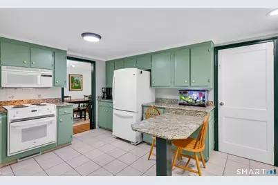 19 Stevens Street, Avon, CT 06001 - Photo 4