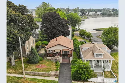 81 Shoreham Terrace, Fairfield, CT 06824 - Photo 2