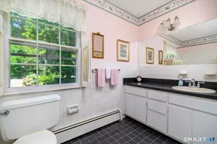 101 E Cross Rd, Stamford, CT 06907 - Photo 24
