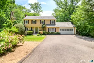 101 E Cross Rd, Stamford, CT 06907 - Photo 2