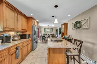 88 Meadow Wood Rd, Branford, CT 06405 - Photo 14