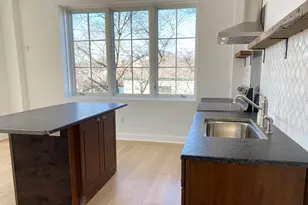 15 River St, Milford, CT 06460 - Photo 2