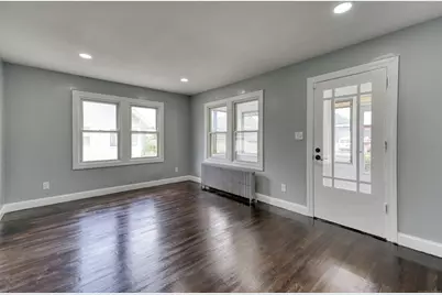 524 Broad Street, Bristol, CT 06010 - Photo 8