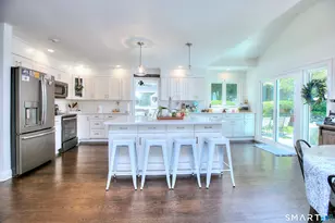 81 Trails End Rd, Weston, CT 06883 - Photo 8