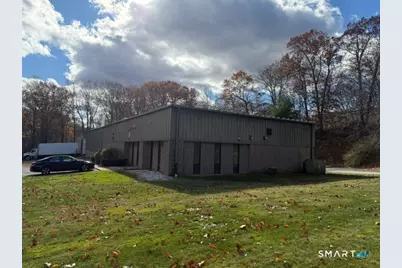 15 Container Drive, Plymouth, CT 06786 - Photo 1