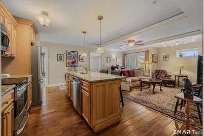 461 Bank Street #402, New London, CT 06320 - Photo 4