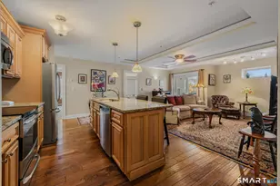 461 Bank St, New London, CT 06320 - Photo 4