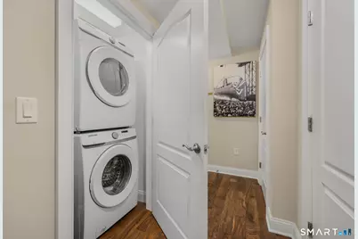 461 Bank Street #402, New London, CT 06320 - Photo 20
