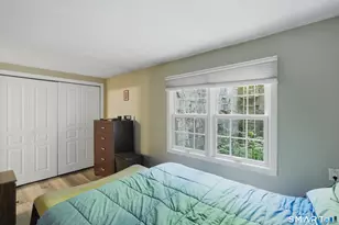 22 Main St Ext, Simsbury, CT 06081 - Photo 14