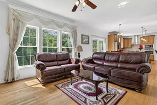 20 Upper Kensington Dr, East Lyme, CT 06333 - Photo 10