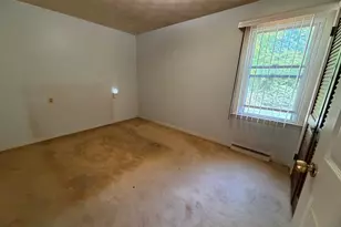 907 N High St, East Haven, CT 06512 - Photo 10