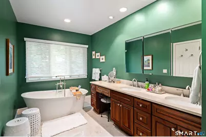 6 Barnes Road West #6, Stamford, CT 06902 - Photo 18