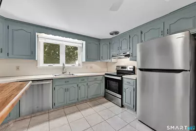 161 Red Stone Hill, Plainville, CT 06062 - Photo 10