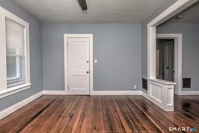 31 Winthrop Street, Meriden, CT 06451 - Photo 8