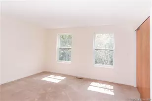 6 Larkspur Ln, Glastonbury, CT 06033 - Photo 10