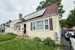 103 Grant St, Hartford, CT 06106 - Photo 2