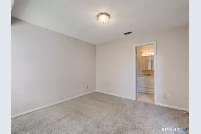183 Carriage Crossing Lane #183, Middletown, CT 06457 - Photo 16