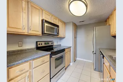 183 Carriage Crossing Lane #183, Middletown, CT 06457 - Photo 14