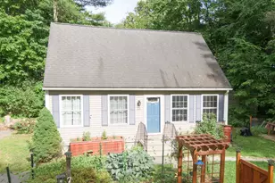 33 Hemlock Dr, Woodstock Valley, CT 06282 - Photo 4
