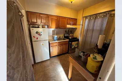 230 Farmington Avenue #D8, Hartford, CT 06105 - Photo 2