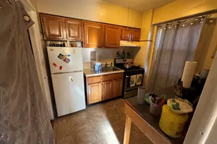 230 Farmington Ave, Hartford, CT 06105 - Photo 2