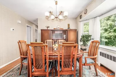 9 Manning Street, New Fairfield, CT 06812 - Photo 8