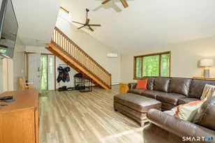 81 White Plains Rd, Norwich, CT 06360 - Photo 10