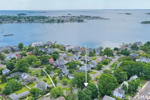 118 Shorefront Park, Norwalk, CT 06854 - Photo 2