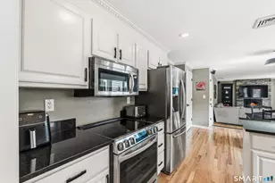 239 Little Brook Dr, Newington, CT 06111 - Photo 8