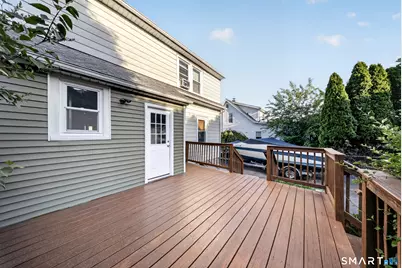 30 Noble Street, Stamford, CT 06902 - Photo 32