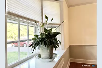 729 Lovely Street, Avon, CT 06001 - Photo 10