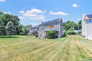 11 10 Coat Ln, Shelton, CT 06484 - Photo 6