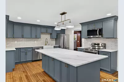 380 Main Street, Meriden, CT 06451 - Photo 8