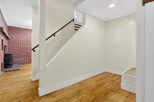 380 Main St, Meriden, CT 06451 - Photo 4