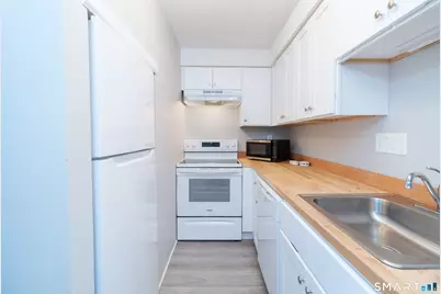 18 Hamre Lane #A, Branford, CT 06405 - Photo 20