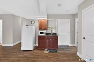 162 Monroe St, Milford, CT 06460 - Photo 30