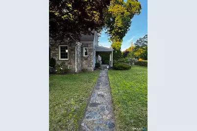 235 Summit Street, Manchester, CT 06042 - Photo 2