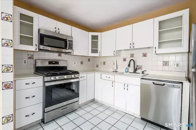 124-130 Deer Hill Avenue #A20, Danbury, CT 06810 - Photo 10