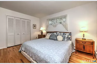 8 Mayflower Road, Norwalk, CT 06851 - Photo 12