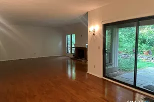 18 Heritage Crest, Southbury, CT 06488 - Photo 8
