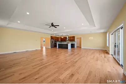 290 Gardner Street, Manchester, CT 06040 - Photo 10